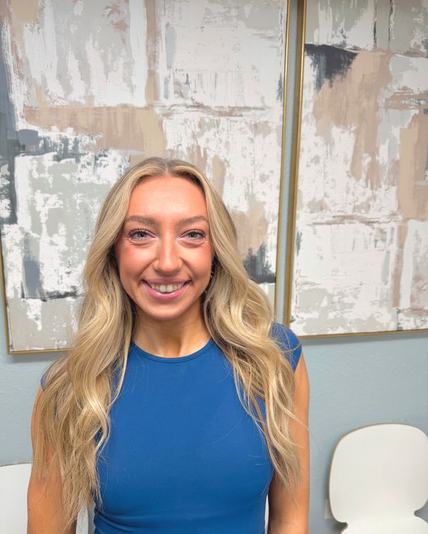 A member of the Tampa Bay Family Chiropractic care team